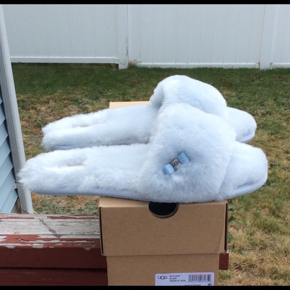 UGG Fluff Slide - Picture 2 of 7